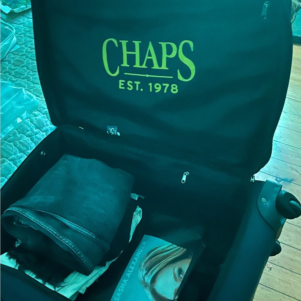 Chaps by Ralph Lauren medium size luggage baggage suitcase carry-on travel bag